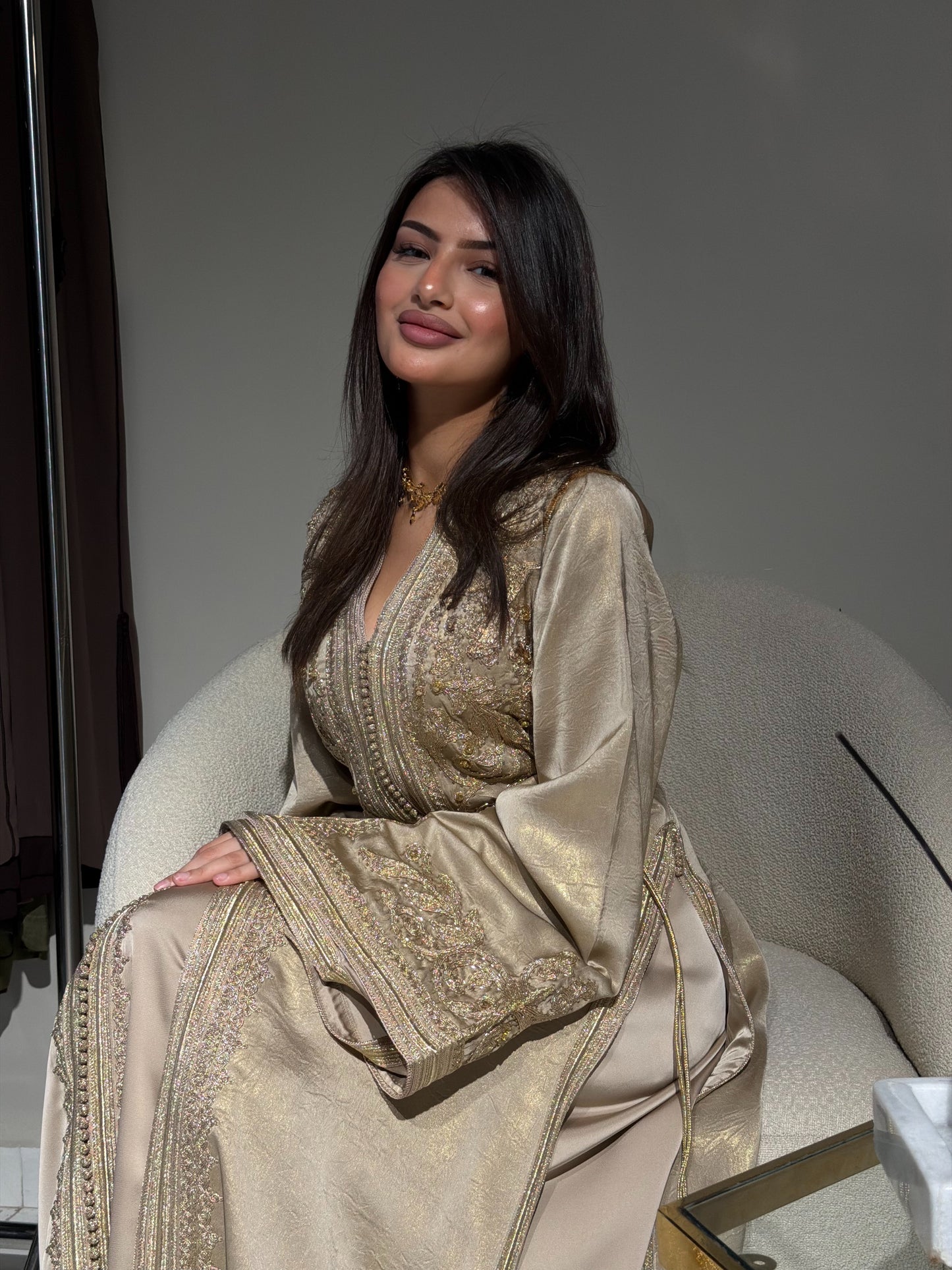 Two-Piece Kaftan in Drap Lamé with Handmade Maalem Embroidery