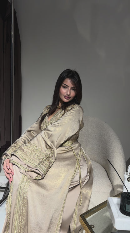 Two-Piece Kaftan in Drap Lamé with Handmade Maalem Embroidery