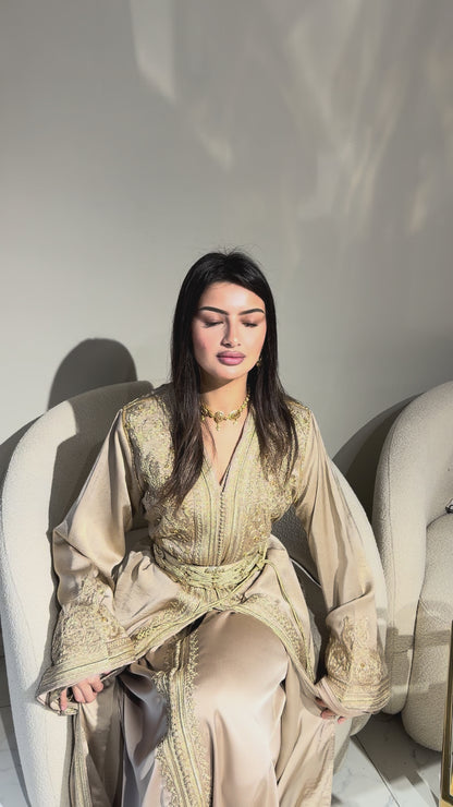 Two-Piece Lebsa in Silk Brocade Fabric